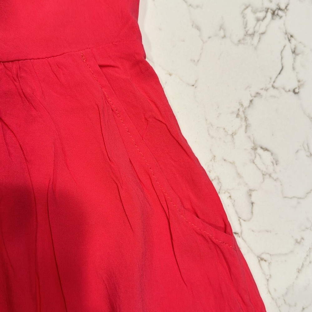 Express Dress - Picture 7 of 7